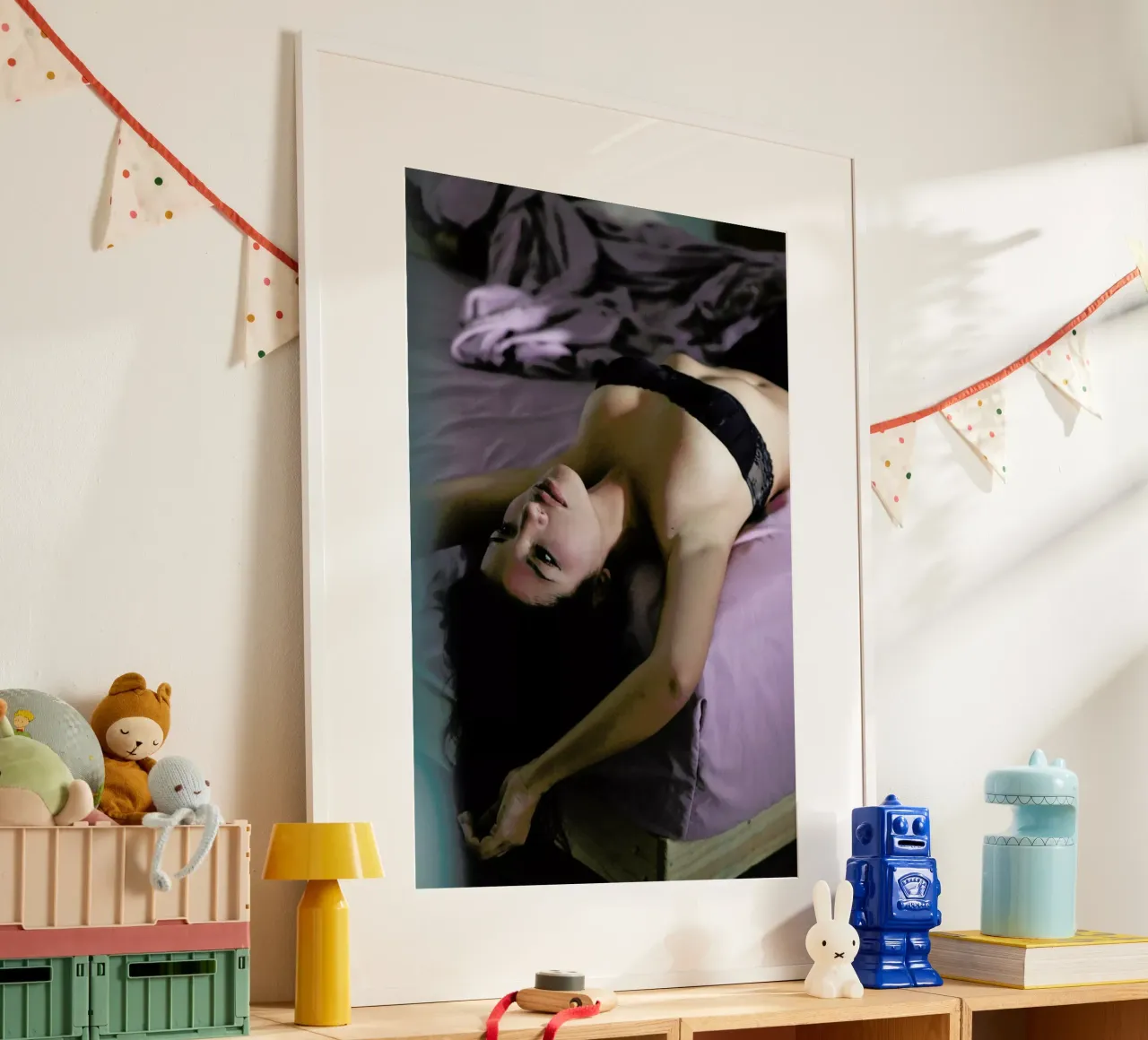 My girlfriends - Flor poster con telaio in plastica da Ana Topoleanu