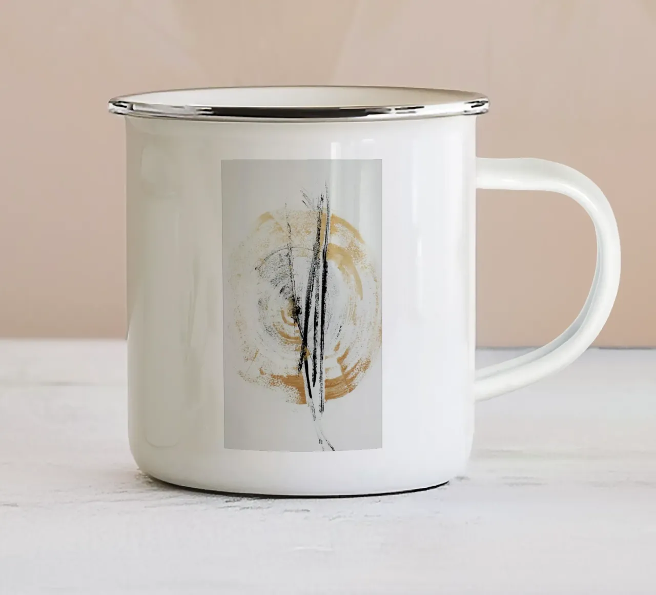 Oro e nero astratto minimale III tazza in smalto da Ingrid Beddoes