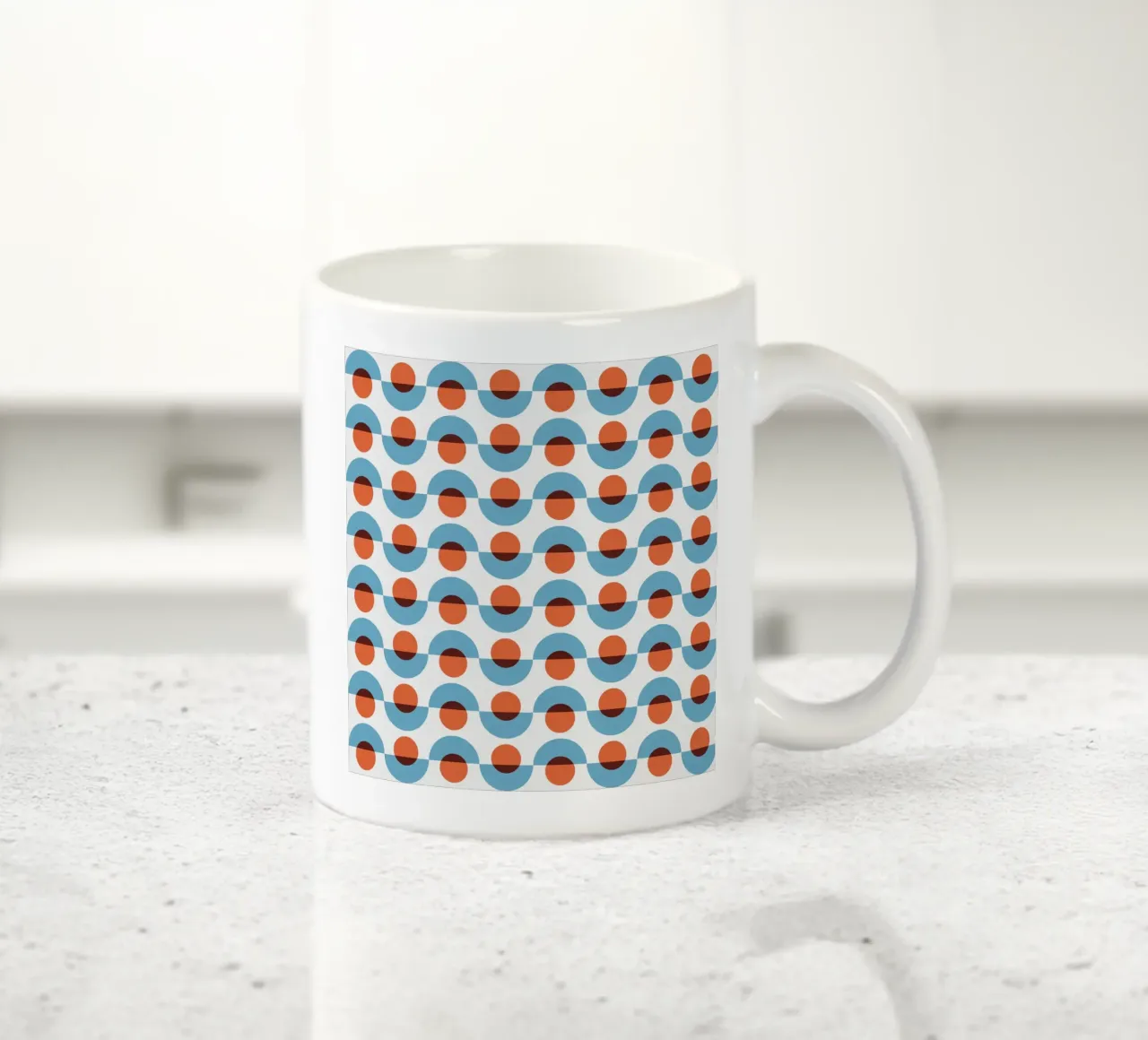 Modello geometrico senza soluzione di continuità su e giù tazza in ceramica da Little Dean