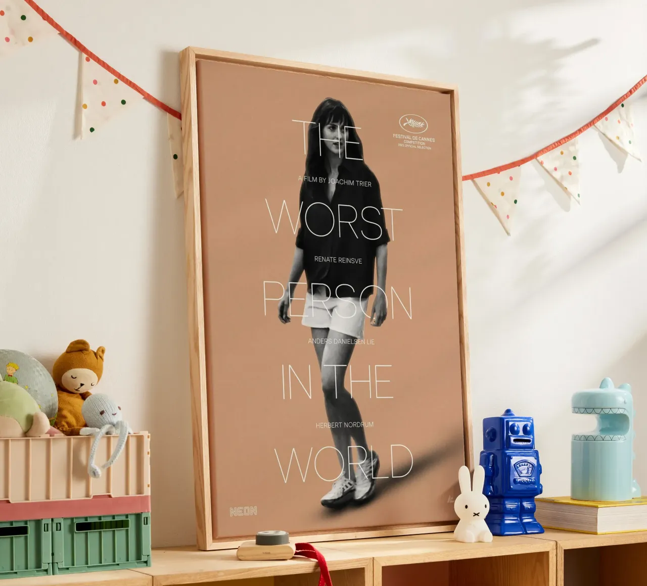 The Worst Person in the World tela con Cornice a cassetta da Attaboy Dsgn