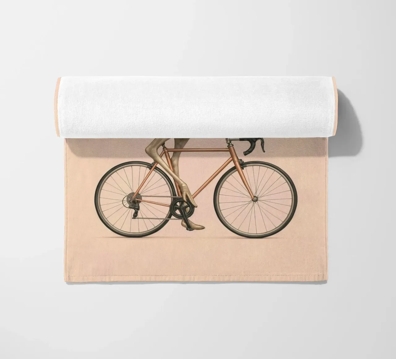 Struzzo in bicicletta - Uccello divertente e surreale su una bicicletta telo mare da Lootprint