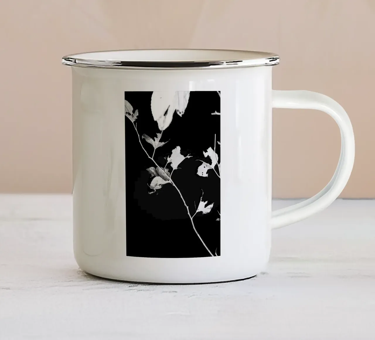 Notti tazza in smalto da rafael campezato