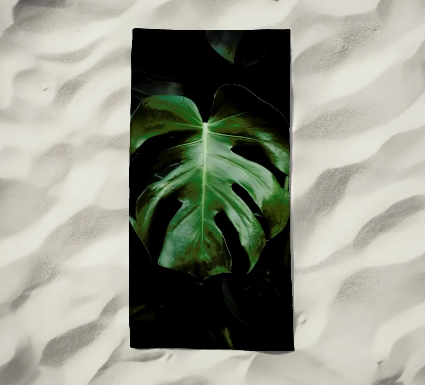 Monstera Leaf telo mare da Ingrid Beddoes