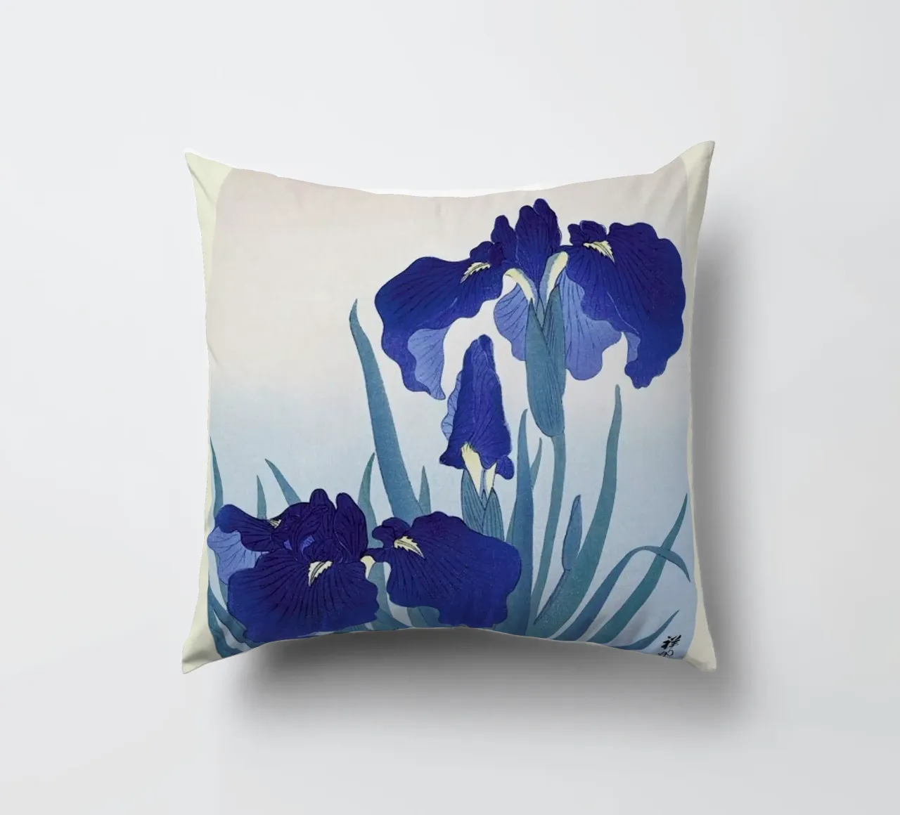 Koson - Iris Flowers cuscino da Vintage by JUNIQE