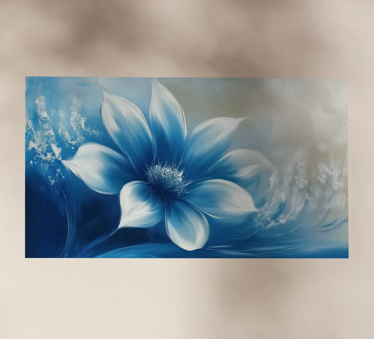 Fiore dai colori blu pellicola backlit da Imagine