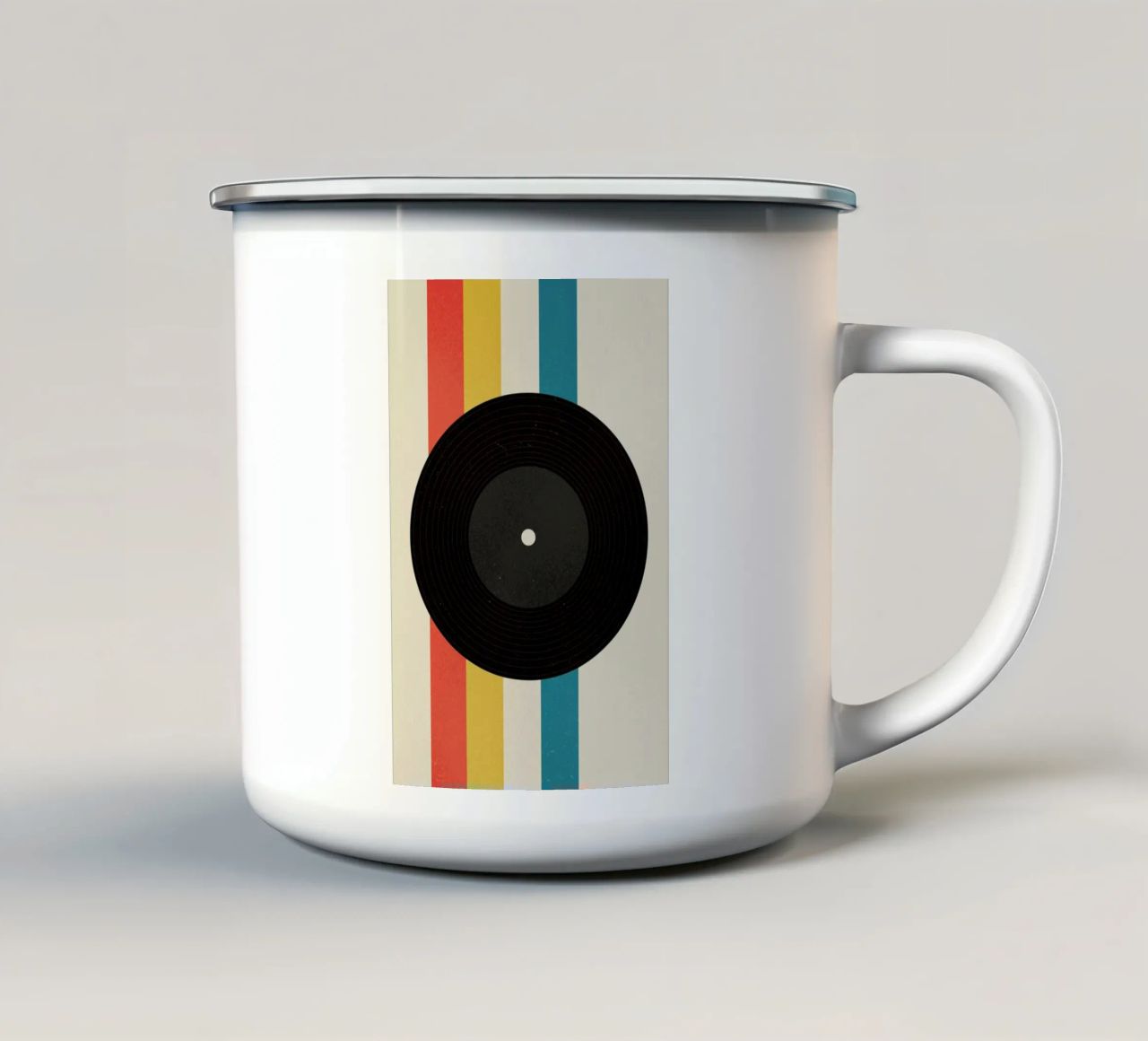 Record tazza in smalto da daylight design studio