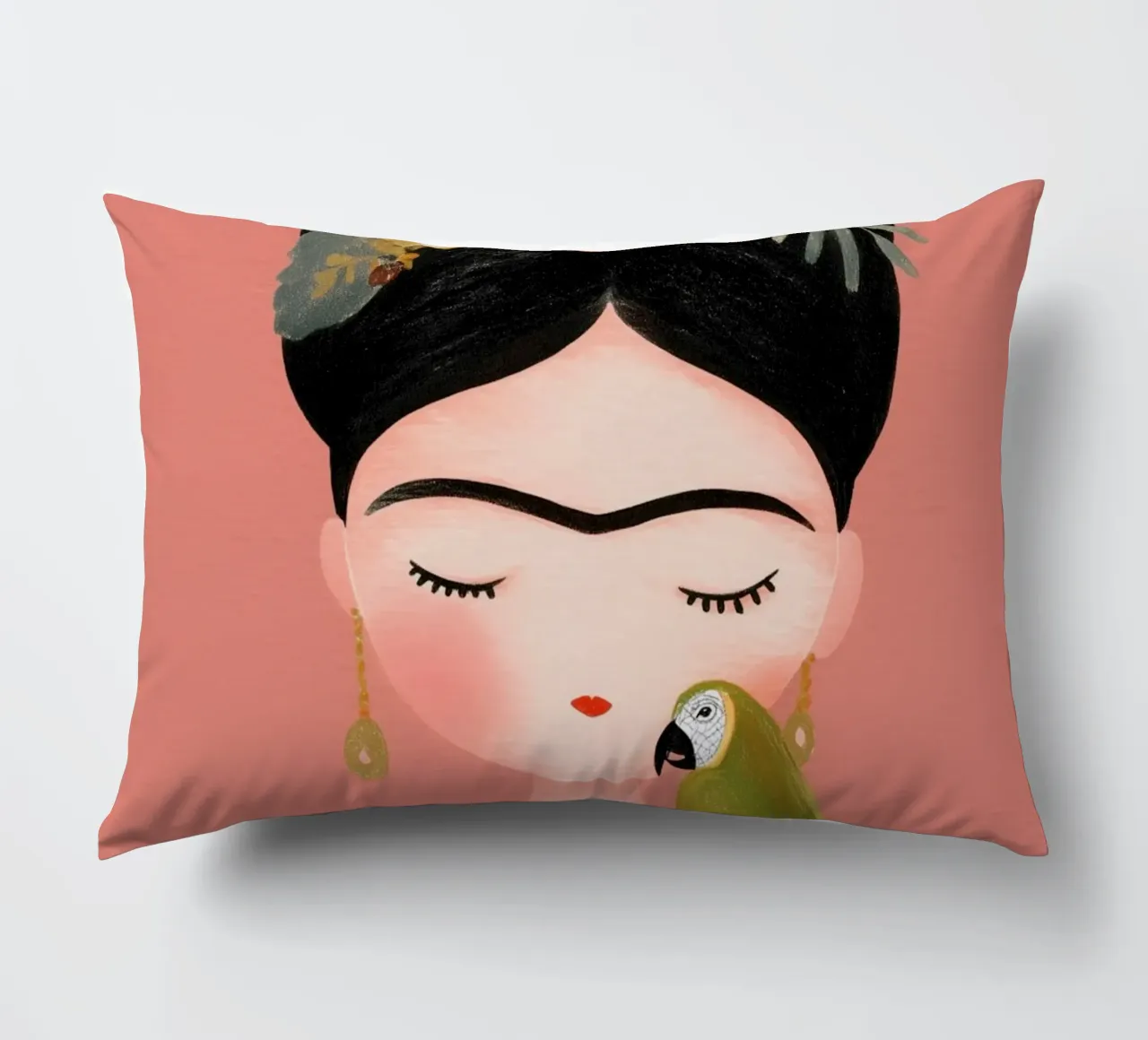 La piccola Frida con il pappagallo cuscino da Carinaprint