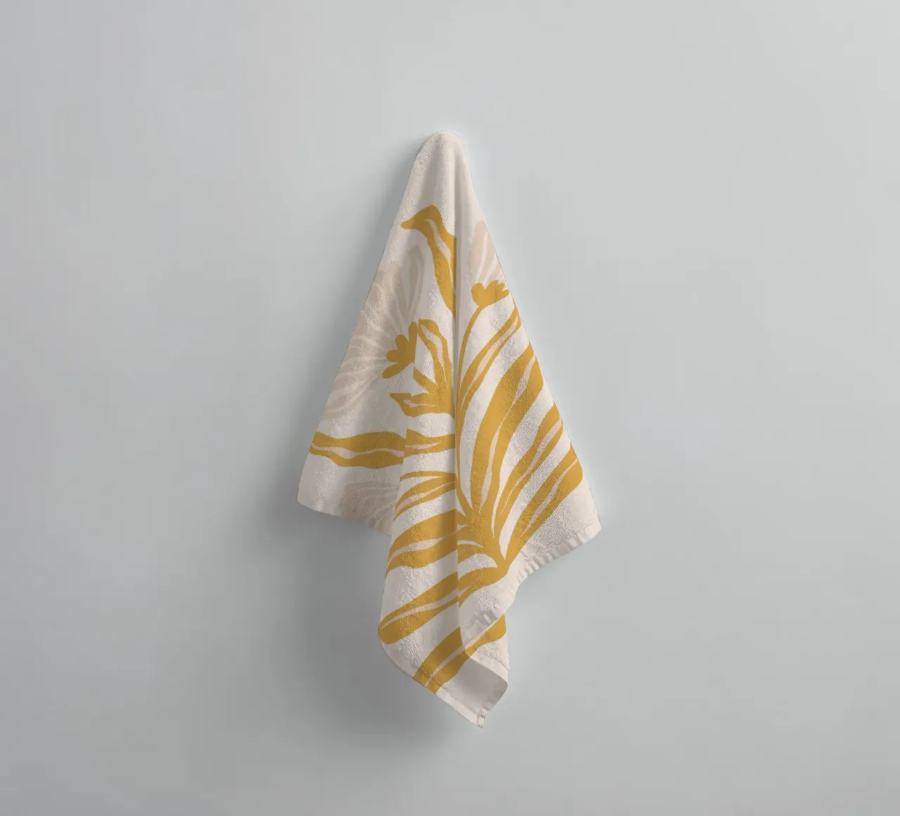 Fiori pastello simmetrici asciugamano da bagno da Wackapacka