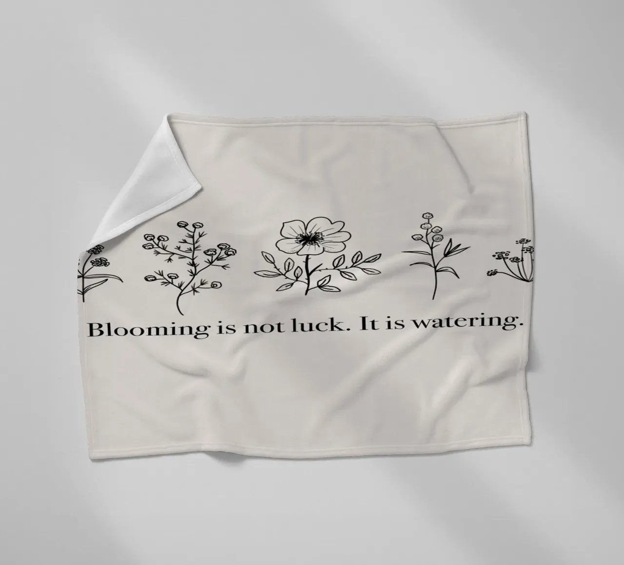 Blooming is not Luck coperta in pile da anisillustration
