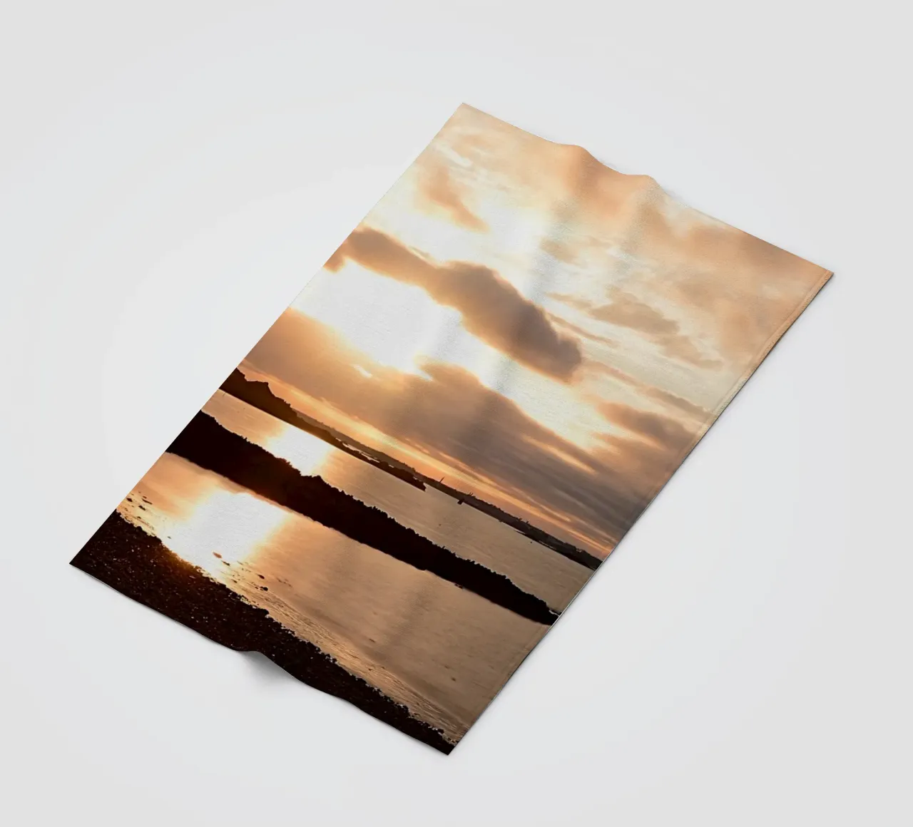 FAA293 TRAMONTO IN SPIAGGIA. coperta in pile da Thierry vobmann photography