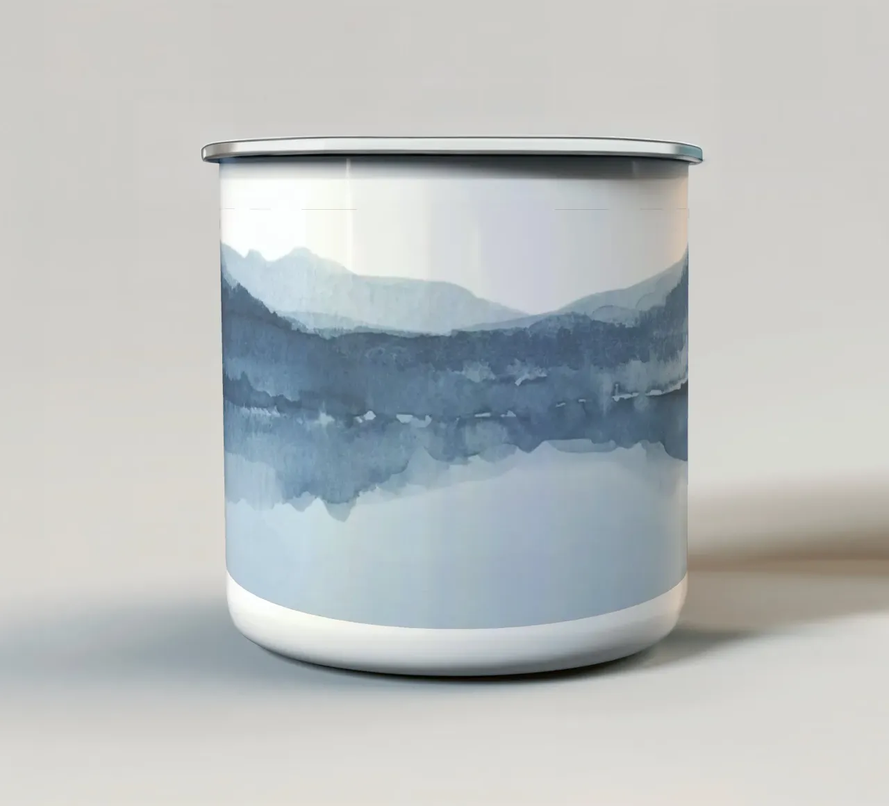 Vue abstraite d'un lac en aquarelle bleue mug en émail de NouveauPrints