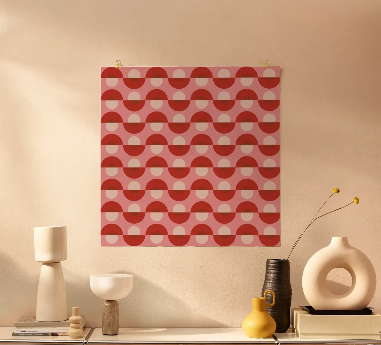 Motivo geometrico senza soluzione di continuità su e giù in rosa poster da Little Dean
