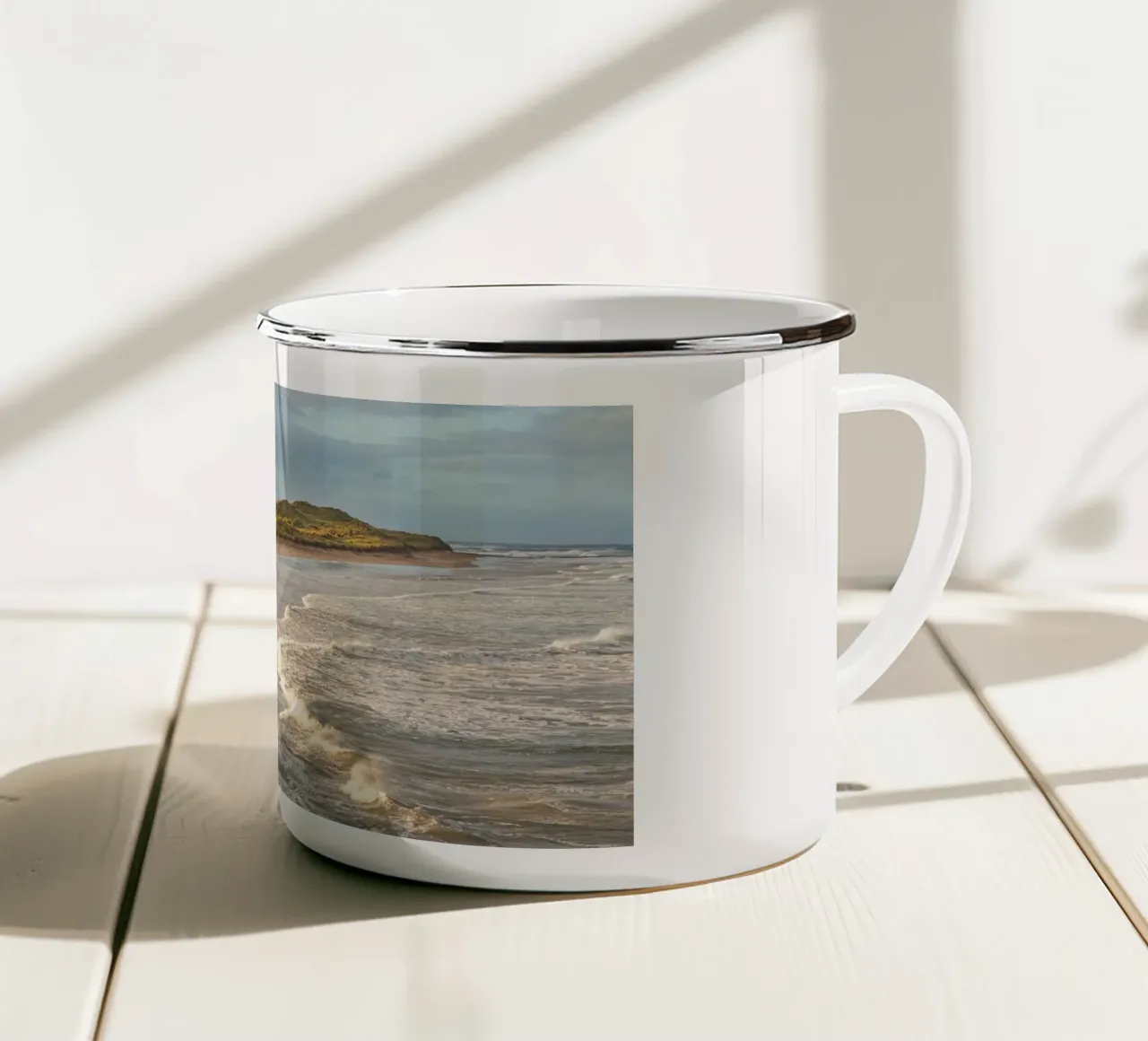 Seahouses Beach tazza in smalto da Dave Hare Photography