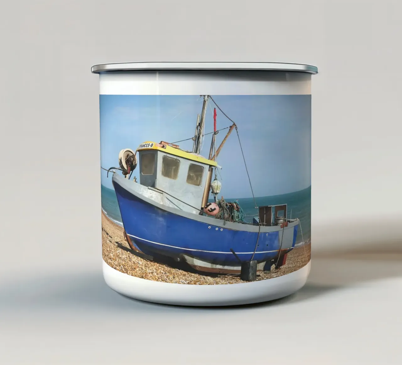 Fishing Boat tazza in smalto da Dave Hare Photography