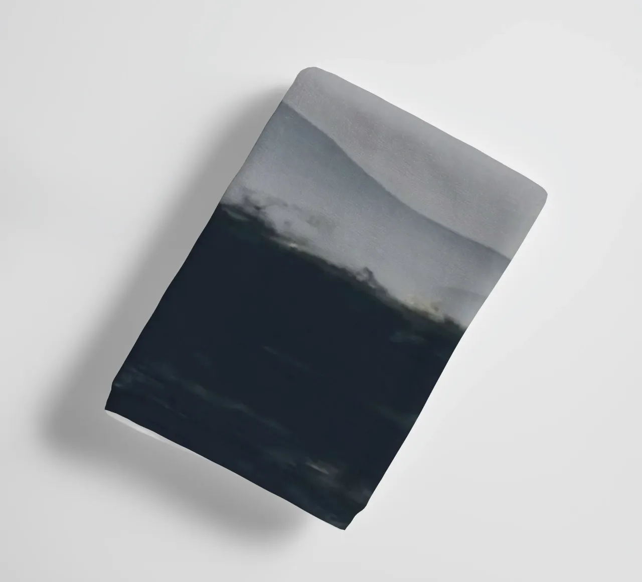 Minimal zeegezicht zonsondergang horizon badhanddoek van Little Dean