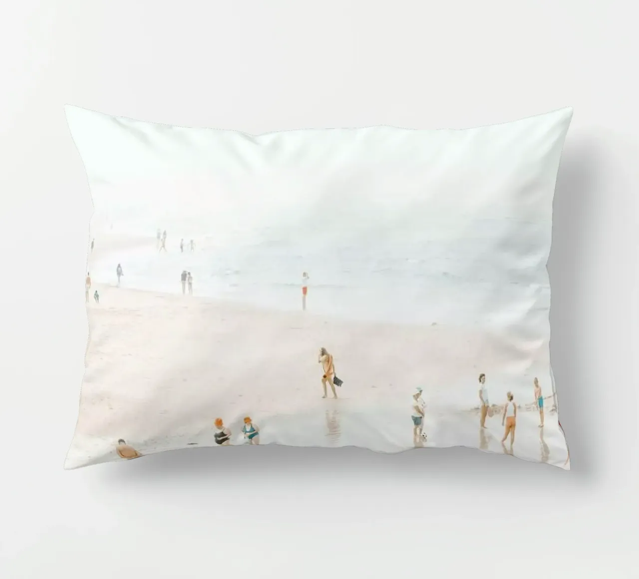 Gente di spiaggia - Oceano e mare minimalista cuscino da Ingrid Beddoes