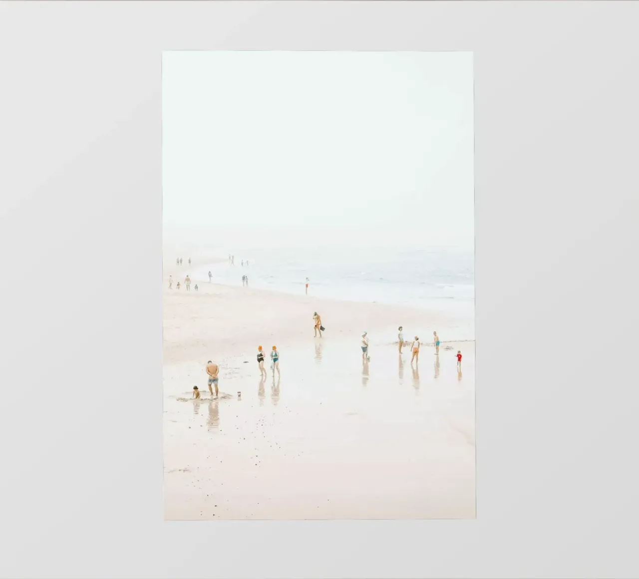Gente di spiaggia - Oceano e mare minimalista pellicola backlit da Ingrid Beddoes