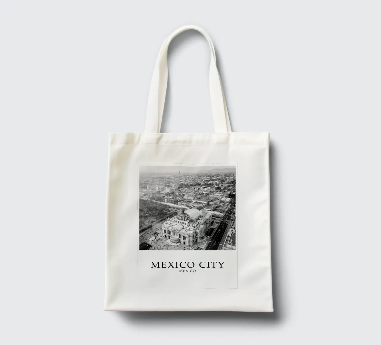 Città del Messico Architettura Skyline Cityscape Scala di grigi borsa in juta da Charnwood Prints