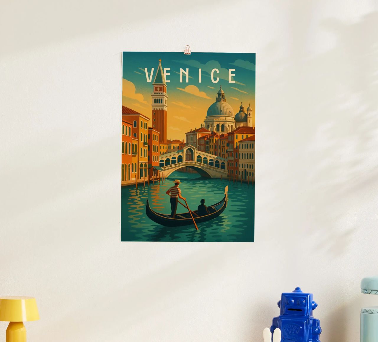 Venedig Reiseposter - Romantische Gondel und Sonnenuntergang Kanal Poster von Wanderlust