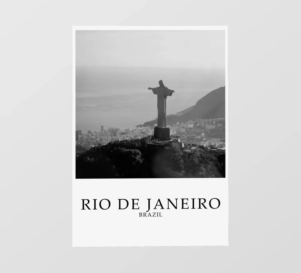 Rio de Janeiro Brasile Cristo Redentore Skyline in scala di grigi pellicola backlit da Charnwood Prints