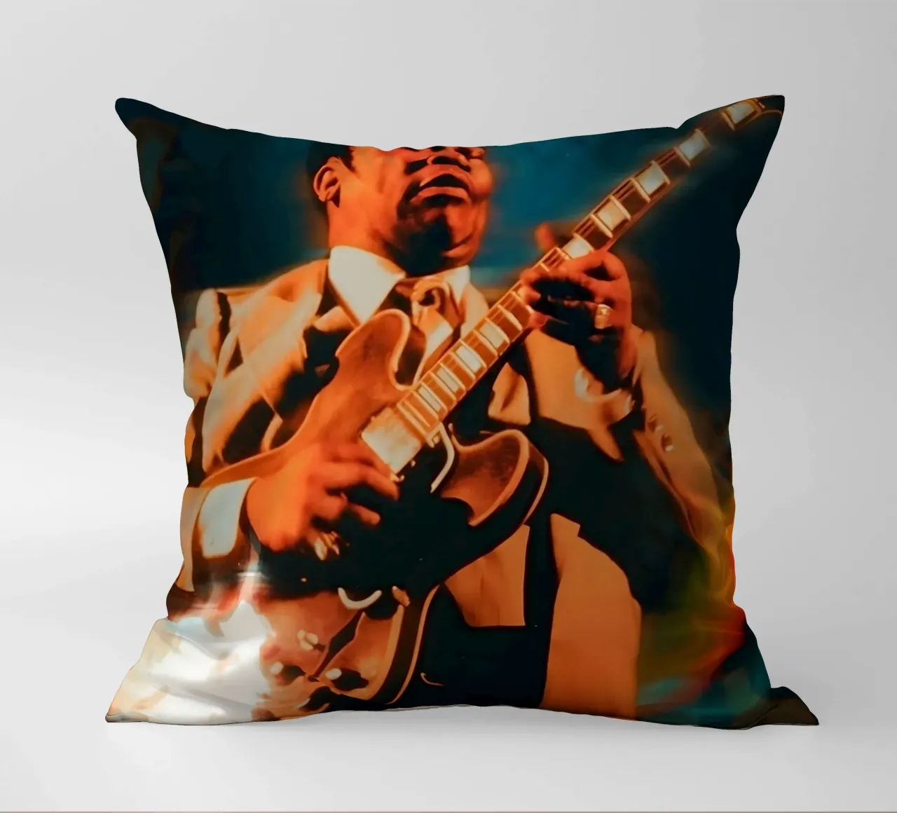 B.B. King cuscino da Low poly art
