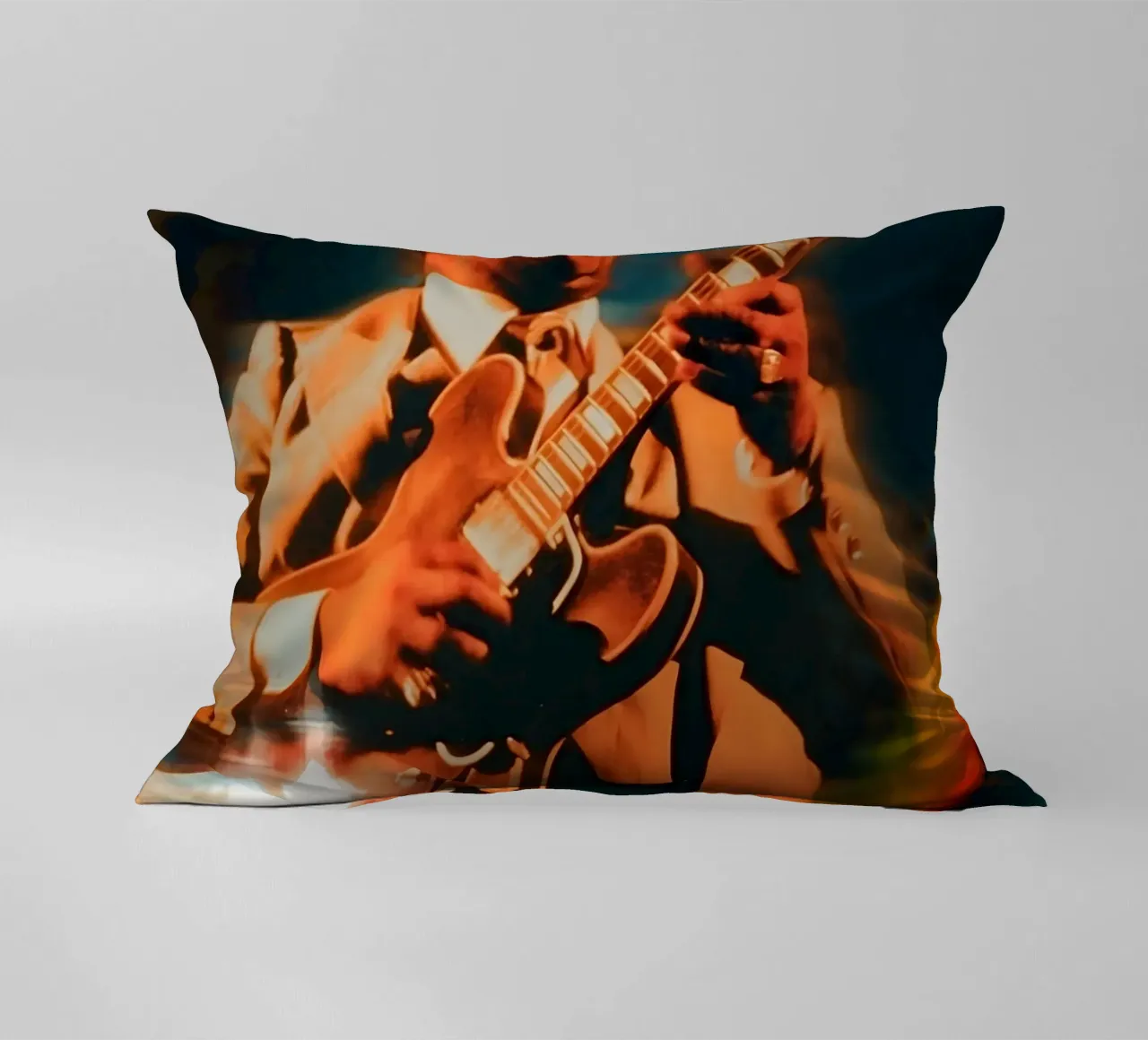 B.B. King cuscino da Low poly art