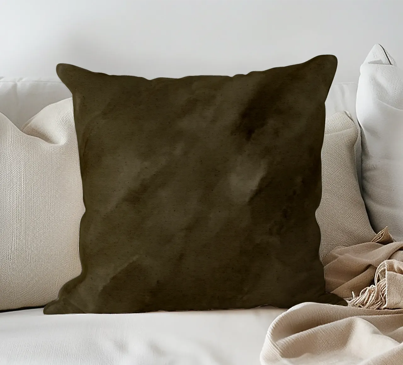 Wet Canvas 4 cuscino da Shatha Al Dafai