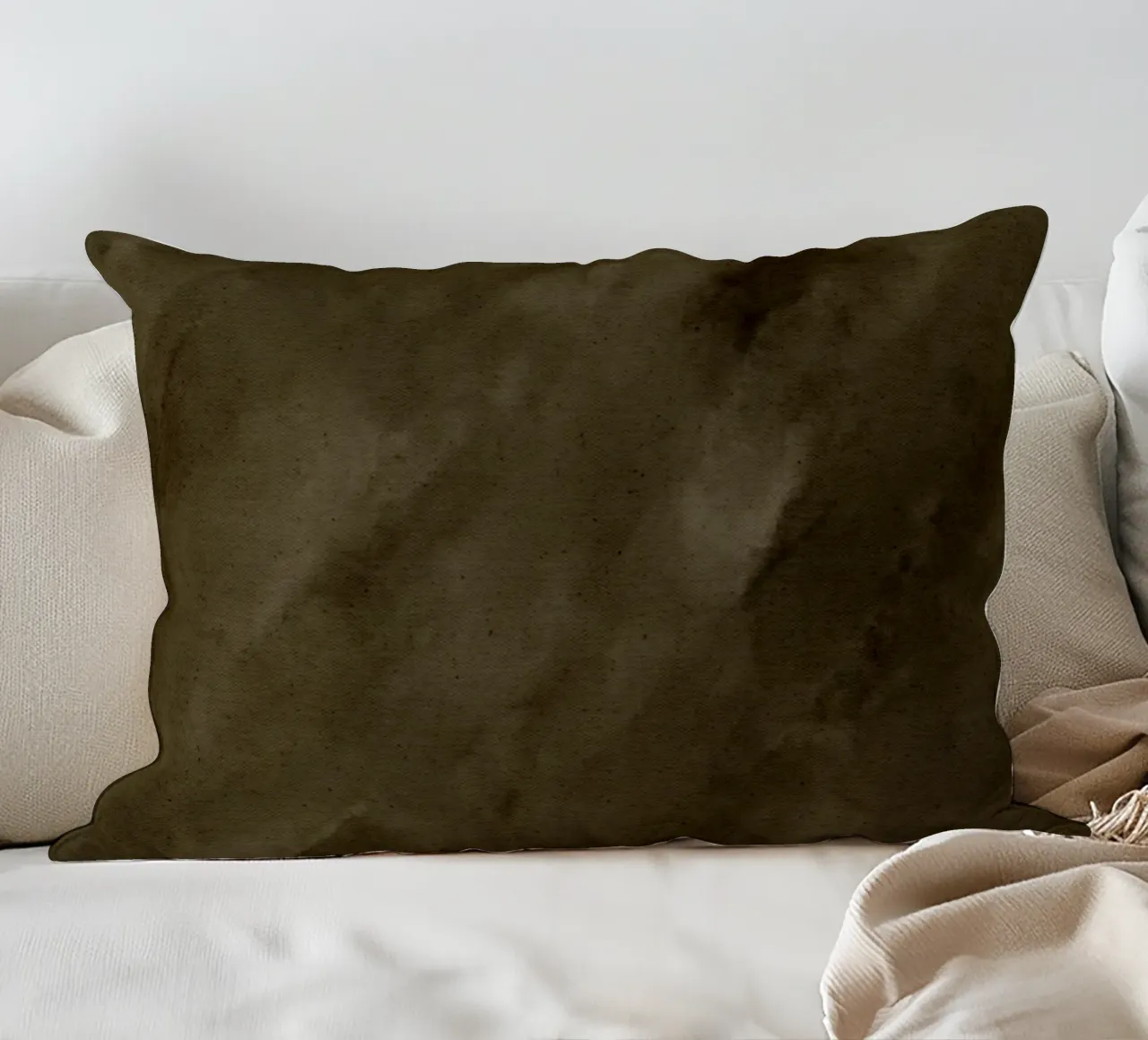 Wet Canvas 4 cuscino da Shatha Al Dafai