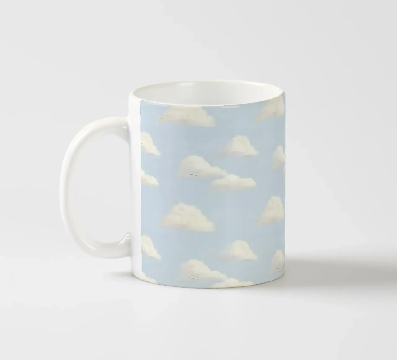 Valzer di nuvole bianche in un cielo blu pastello Calma e spiritualità tazza in ceramica da Gentle Echoes Art