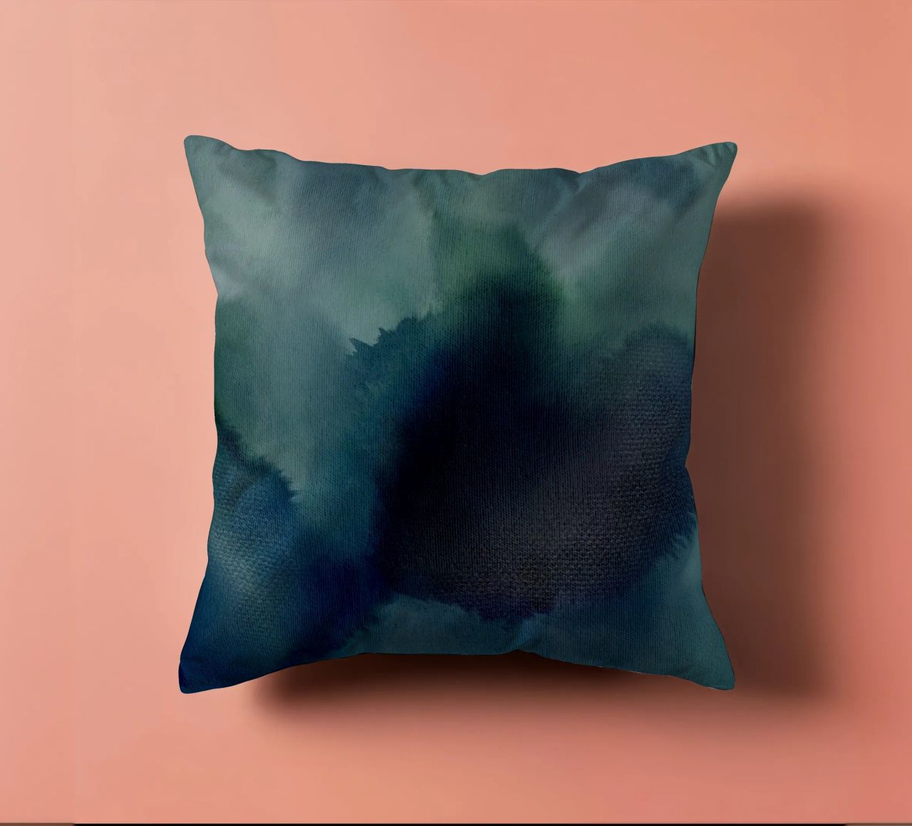Wet Canvas 9 cuscino da Shatha Al Dafai