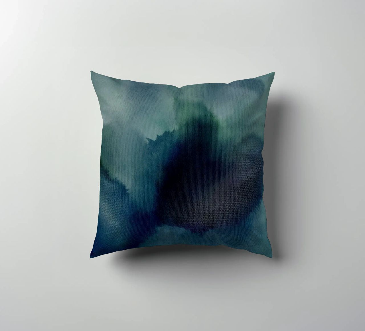 Wet Canvas 9 cuscino da Shatha Al Dafai