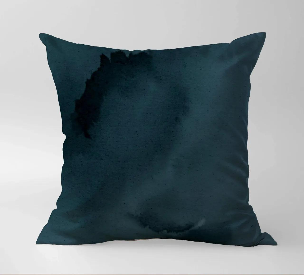 Wet Canvas 10 cuscino da Shatha Al Dafai