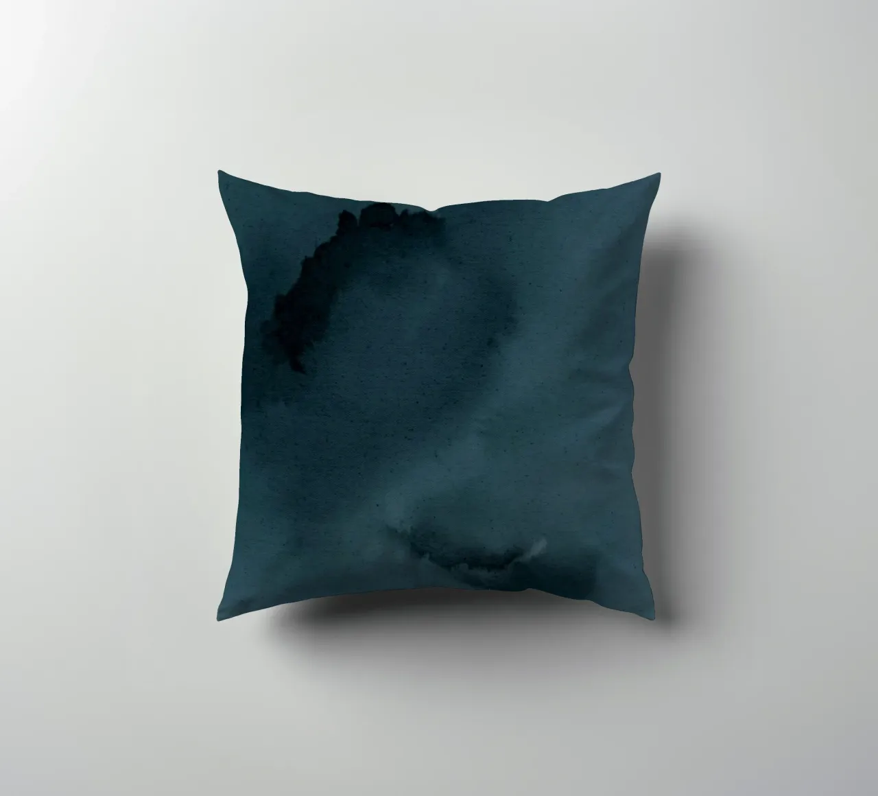 Wet Canvas 10 cuscino da Shatha Al Dafai