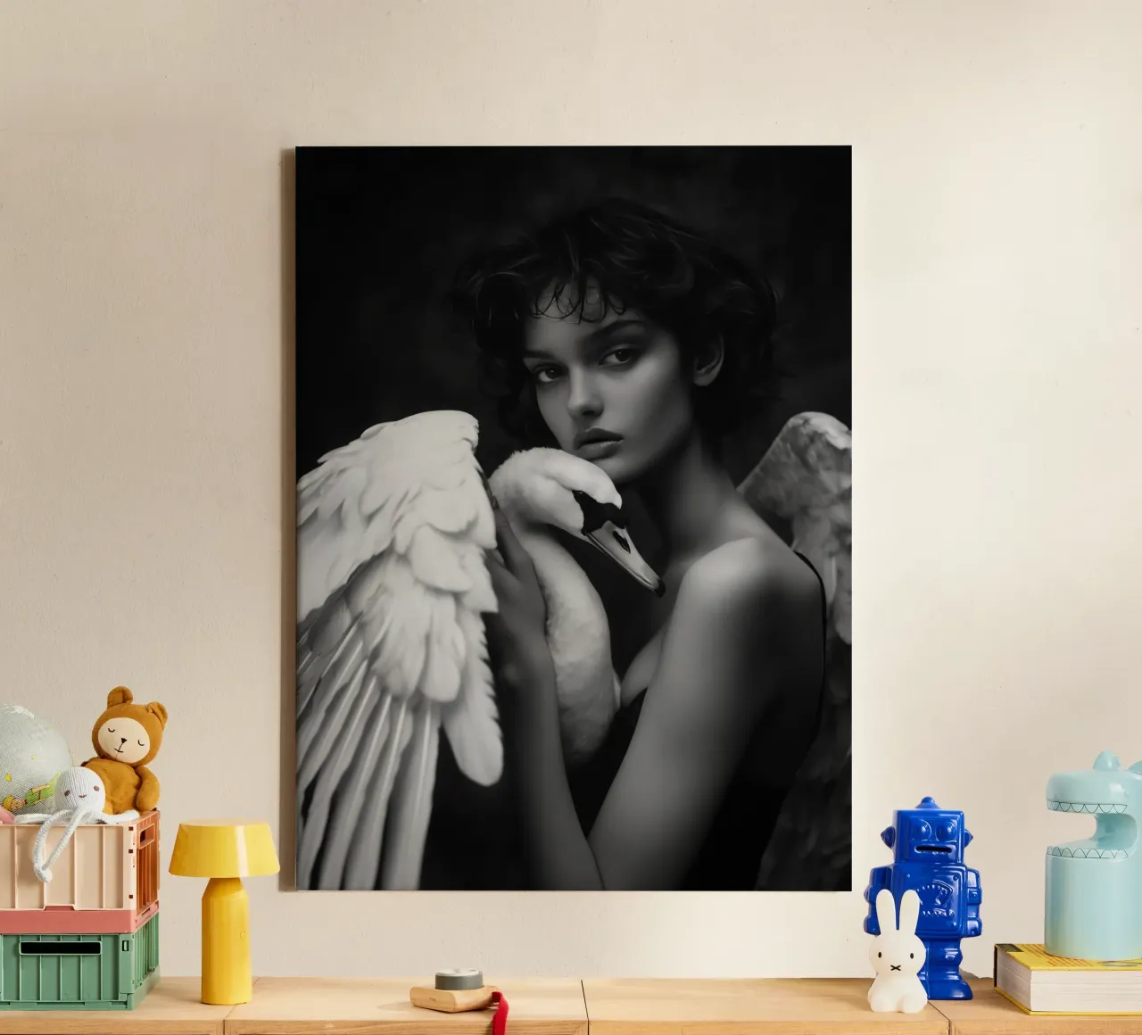 Leda con il cigno come angelo | bianco e nero tela con Cornice a cassetta da Autofocus
