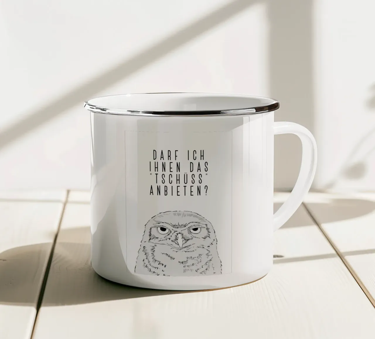 Tschüss - Grumpy owl tazza in smalto da BAINAI