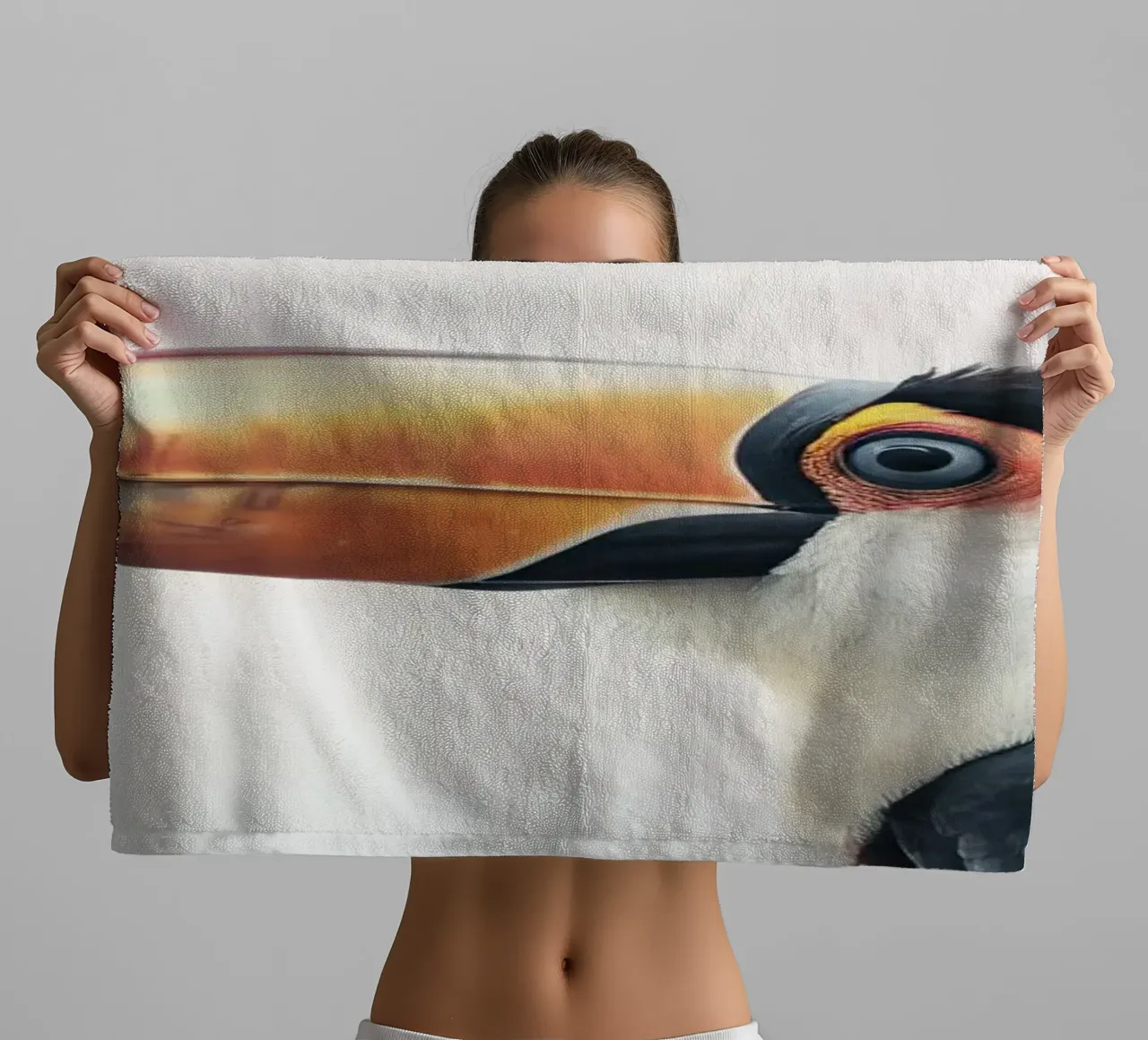 An elegant toucan towel by 🎁 ARTVI-SHOP
