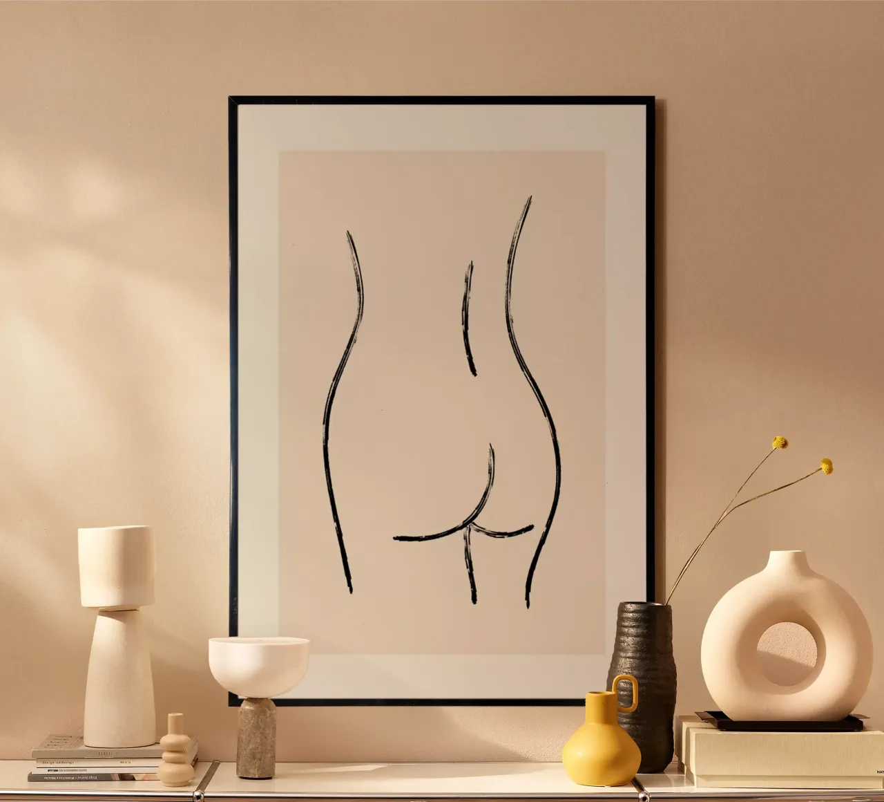 Nude On Stone Backdrop poster con telaio in alluminio da Graphite