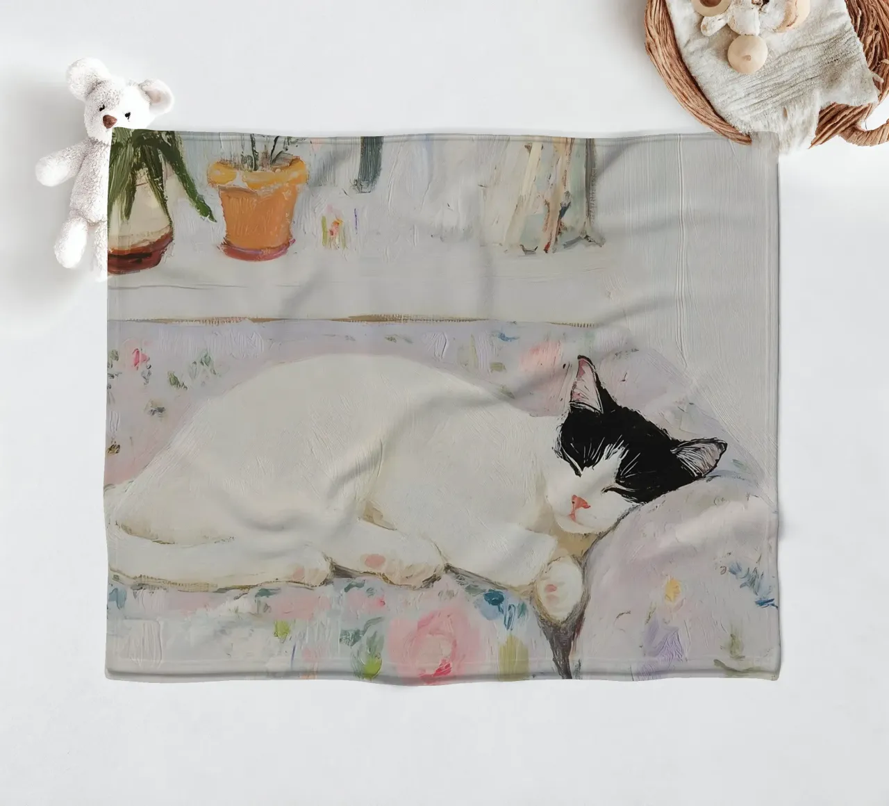 Gatto addormentato con fiori coperta in pile da Little Lila
