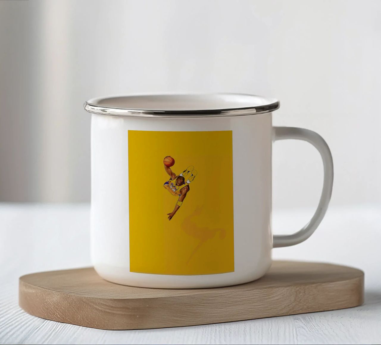 Frequent Fliers Kobe tazza in smalto da Jason Ratliff