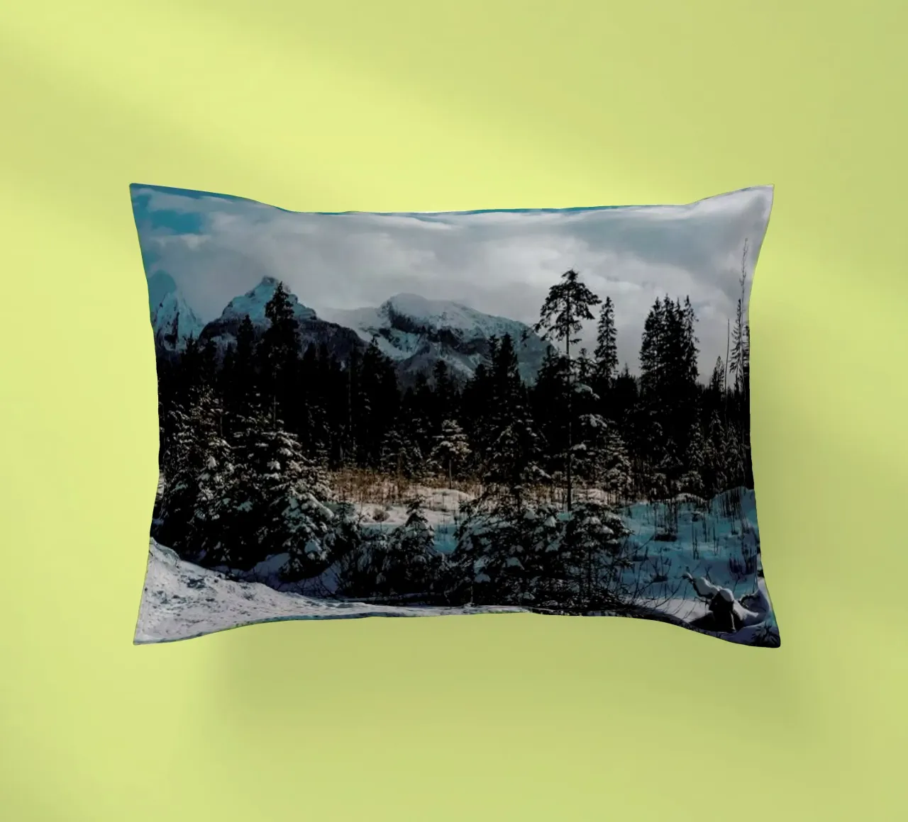 Mountains And Trees cuscino da Sebastian Hilgetag