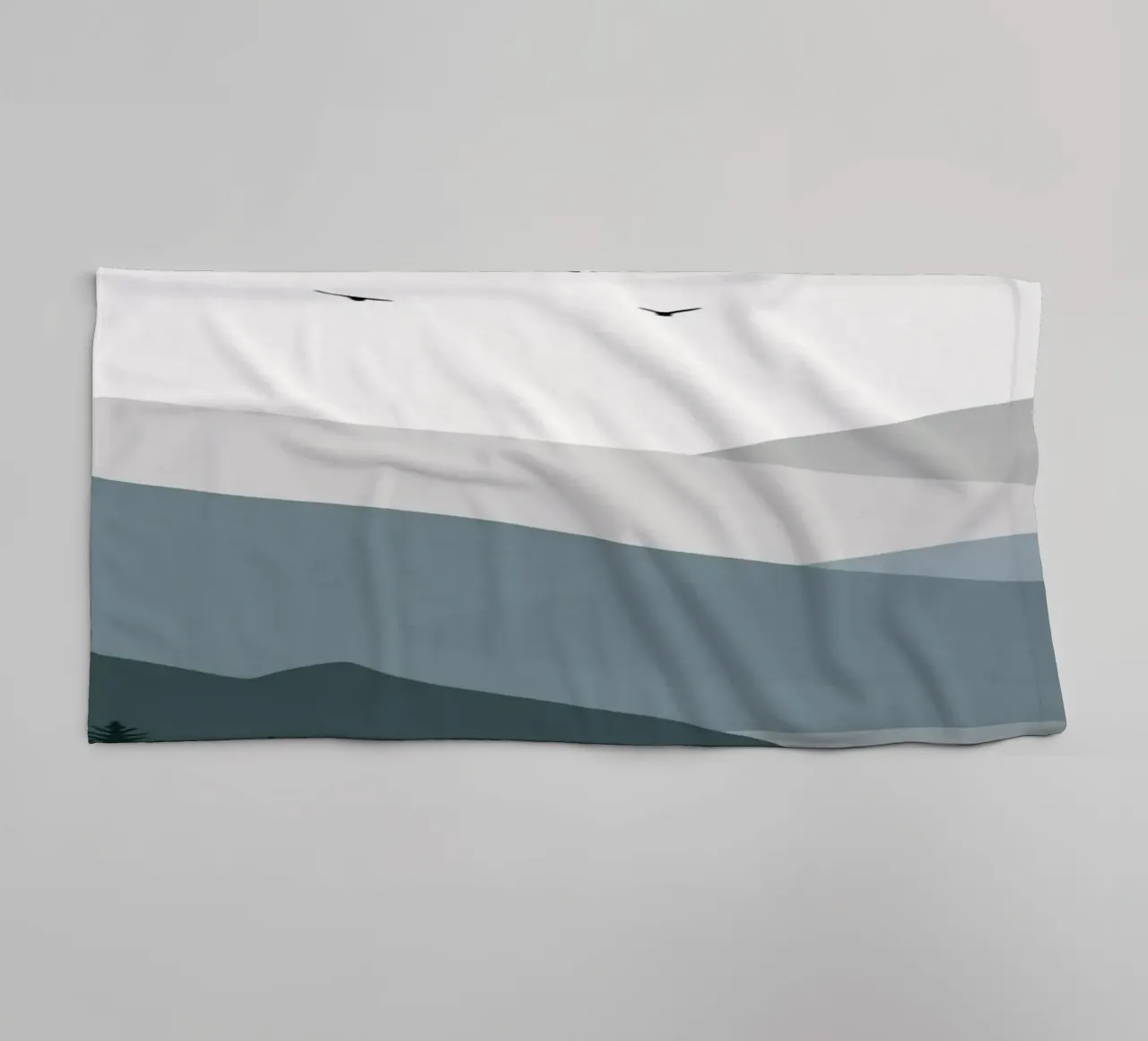 Nordische Landschaft Bergkette 03 Handtuch von Little Dean