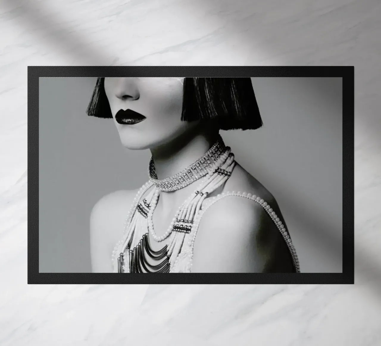 Pearls and Lace zerbino da Runway Collective