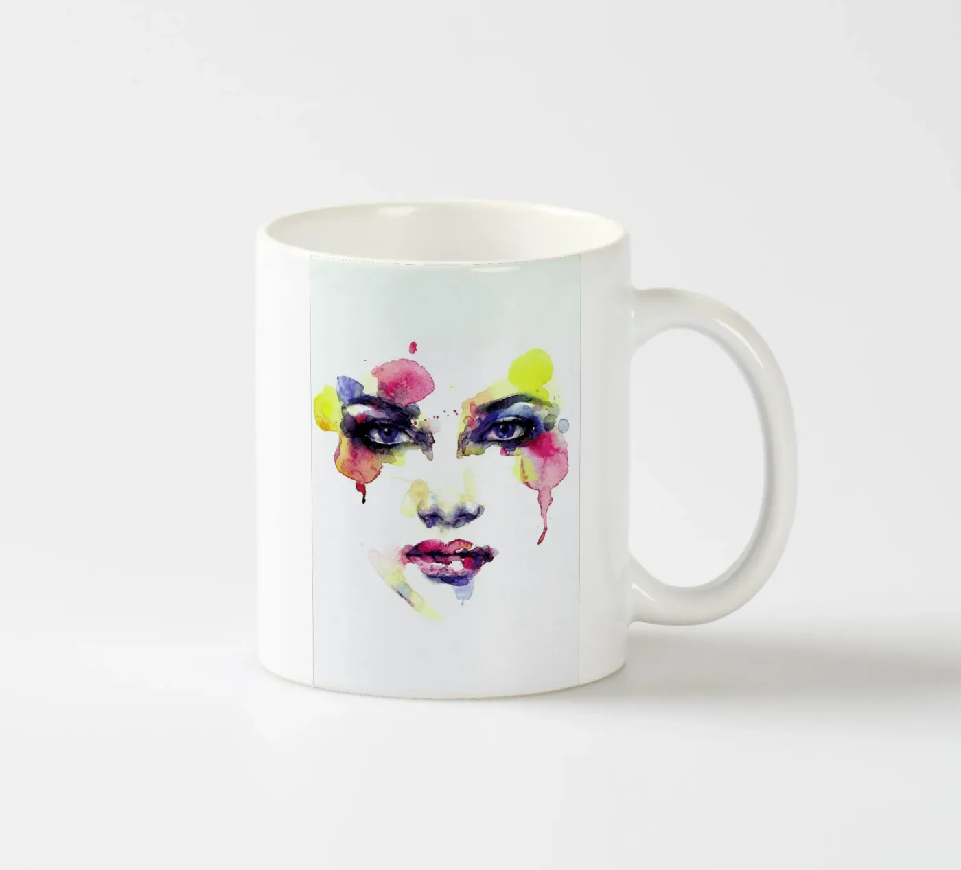Julia ceramic mug by Graphite