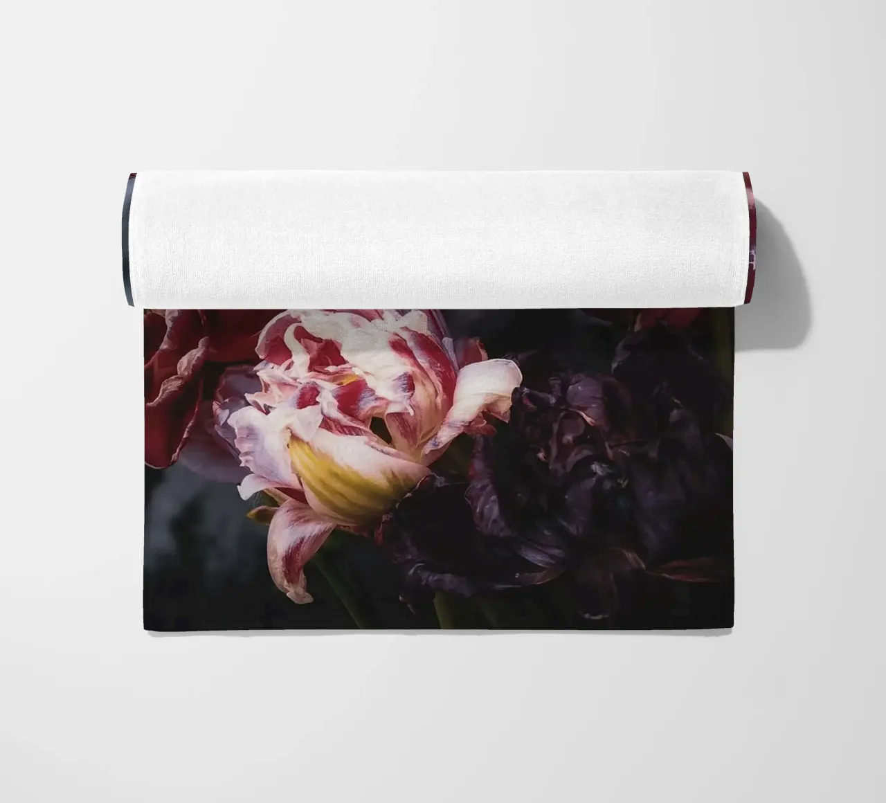 Moody Tulip Bouquet telo mare da flowers.and.delight