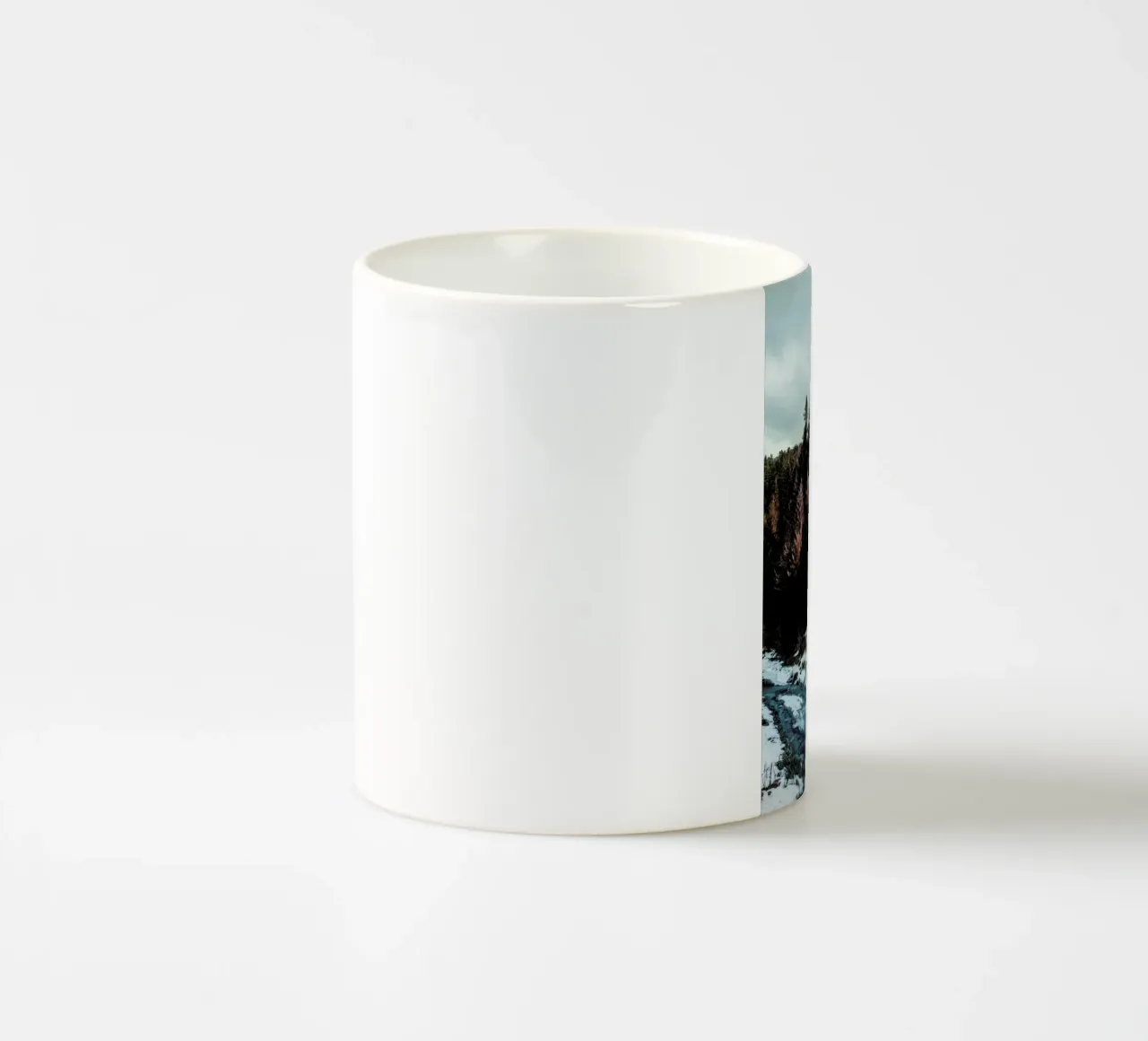 River By The Forest tazza in ceramica da Sebastian Hilgetag