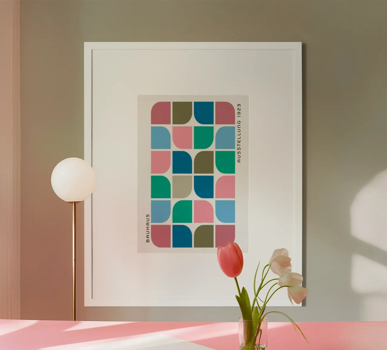 Exposition Bauhaus 1923 Geometric Color Pattern poster avec cadre en plastique de NorwesClub