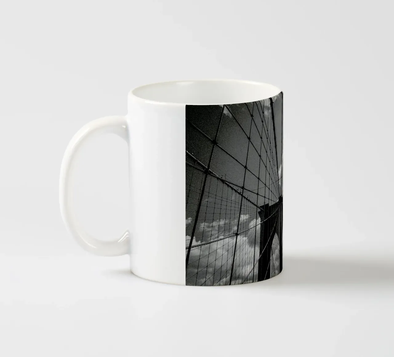 Upper Bridge tazza in ceramica da Philipp Reinhard