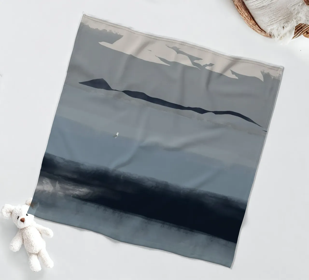 Nuvola mare e gabbiano coperta in pile da Little Dean