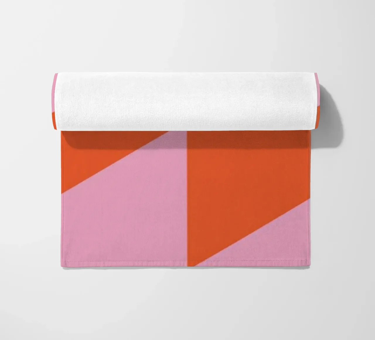 Bauhaus Ausstellung 1923 Geometric Triangle Pattern Strandtuch von NorwesClub