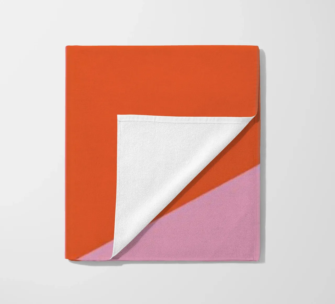 Bauhaus Ausstellung 1923 Geometric Triangle Pattern Strandtuch von NorwesClub